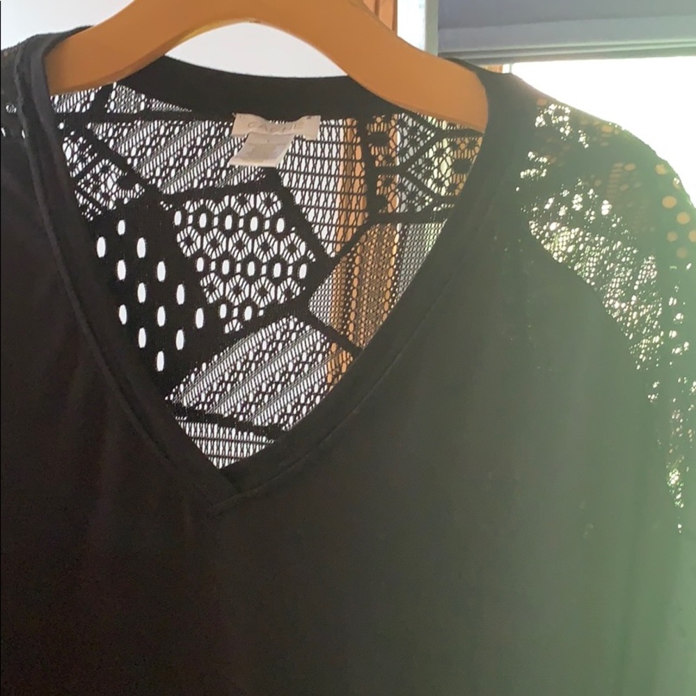 Cache black top with sheer lace back - Picture 2 of 8